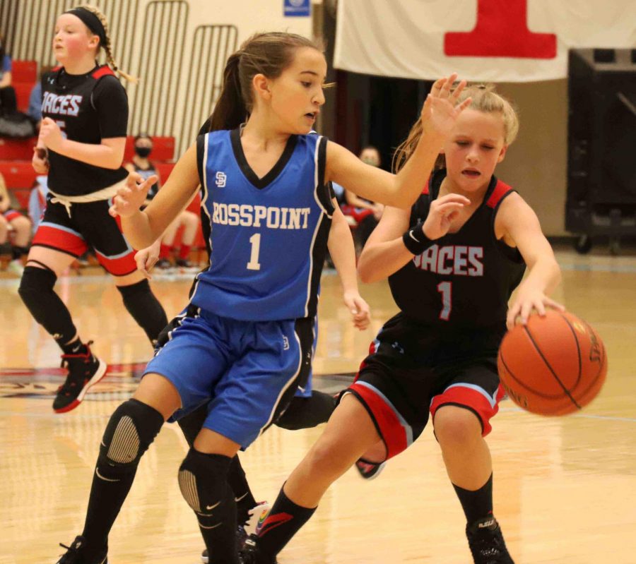 James A. Cawood guard Carmen Thomas tried to work around Rosspoint