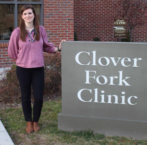 Dr. Kristen Nash joined the staff at the Clover Fork Clinic over the summer and is enjoying her transition from New England to southeastern Kentucky. She treats patients at the clinic offices in Evarts and Harlan.