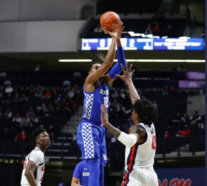 Keion Brooks led Kentucky with 16 points in a 70-62 loss at Mississipi on Tuesday night.