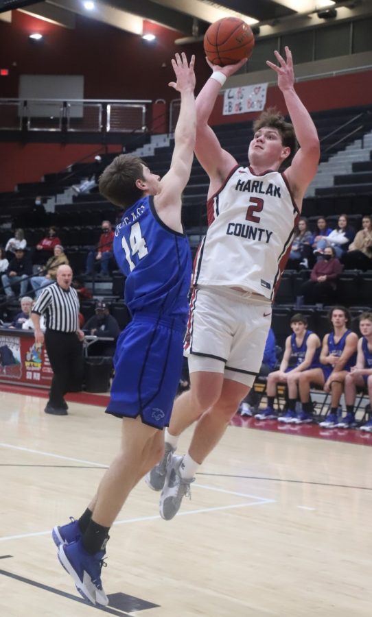 Trent Noah set a school record with 44 points as Harlan County defeated visiting Letcher Central 80-68.
