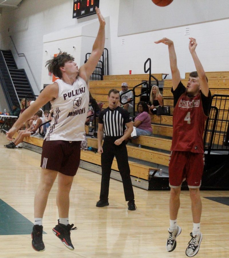 Harlan+County+guard+Daniel+Carmical%2C+pictured+in+action+Friday+against+Pulaski+County%2C+hit+seven+3-pointers+and+scored+25+points+in+the+Bears+win+over+Chapmanville%2C+W.Va.%2C+on+Saturday+in+the+Mack%2C+Miller+and+Lofton+High+School+Tournament+at+Frederick+Douglass+High+School.