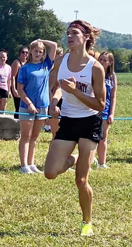 Harlan Countys Andrew Yeary placed second at the Wayne County Invitational on Saturday.