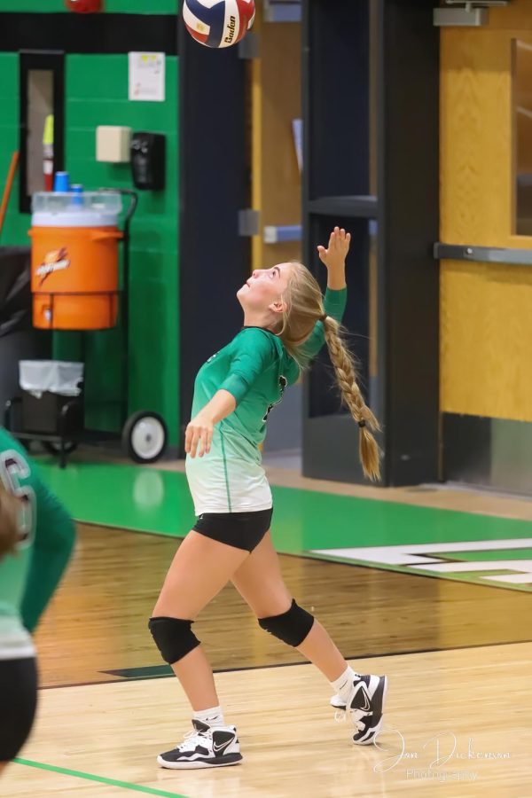 Ella Farley sent a serve across the net in action earlier this season. The Lady Dragons won on Thursday at Middlesboro.