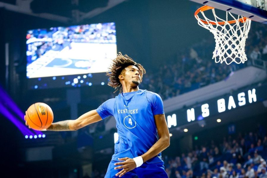 Daimion+Collins+threw+down+a+dunk+during+Big+Blue+Madness+on+Friday+night+at+Rupp+Arena.