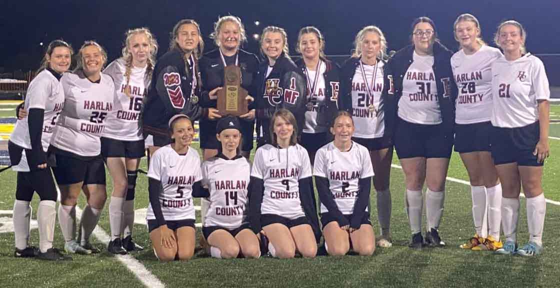 HCHS sweeps district soccer championships harlancountysports com HCHS sweeps district soccer championships harlancountysports com
