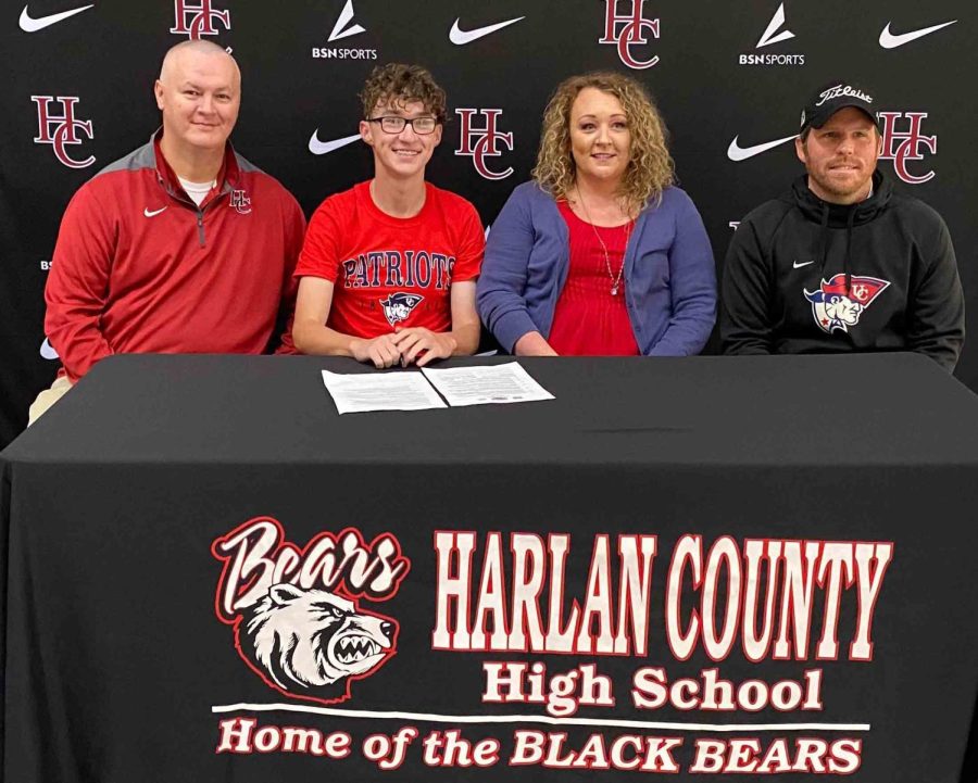 Harlan County High School senior Matt Lewis signed with the University of the Cumberlands on Thursday to continue his golf and academic career at the University of the Cumberlands. Pictured at the signing ceremony are, from left: HCHS golf coach Greg Lewis, Matt Lewis, Jessica Lewis and University of the Cumberlands golf coach Aaron Watkins.