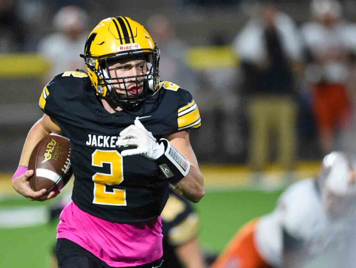 Middlesboro quarterback Cayden Grigsby ran for two touchowns and passed for three as the Jackets clinched the District 7 title with a 37-6 win over visiting Williamsburg.