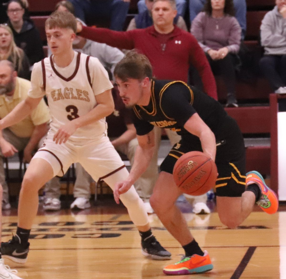 Middlesboro guard Cayden Grigsby scored a team-high 16 points in the Jackets 50-46 loss at Leslie County on Friday.