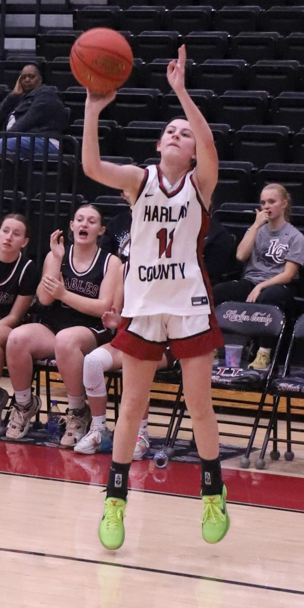 Harlan County seventh grader Reagan Clem came off the bench to score six points on Monday as the Lady Bears fell 52-42 to visiting Whitley County. Clem scored 11 as HCHS improved to 4-0 in junior varsity action.