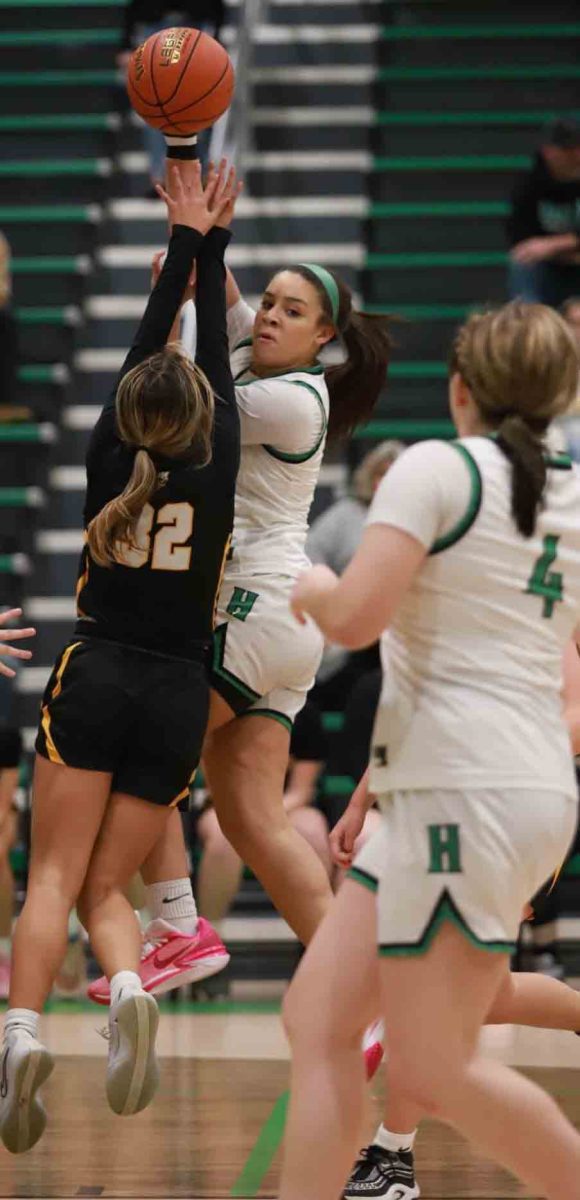 Harlan forward Kylie Noe scored 21 points on Friday as the Lady Dragons routed Oneida Baptist 77-12 in the quarterfinals of the 13th Region All A Classic.