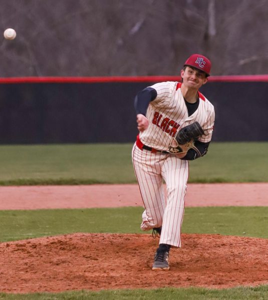 Harlan County junior Alex Creech gave up only three hits over 6 1/3 innings with 10 strikeouts as the Bears defeated visiting Knox Central 7-4 on Monday.