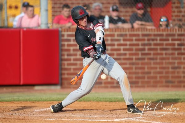 Harlan County senior Mason Himes hit a home run and added a single to lead the Bears offense in a 15-3 win Monday at Middlesboro.