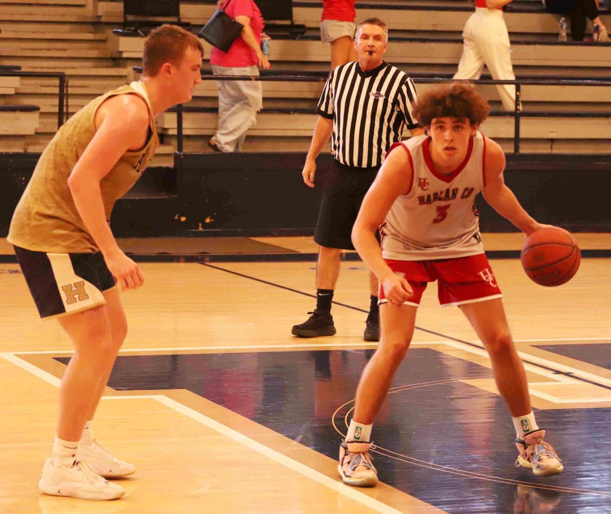 Harlan County senior guard Maddox Huff scored 32 points against Perry Central and 25 against Hazard as the Bears opened their summer schedule Thursday at Hazard.