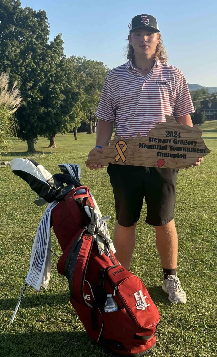 Harlan County High School junior Brayden Casolari, one of the state's top high school golfers, won the Stewart Gregory Memorial Tournament over the weekend by shooting a four-under par 68.