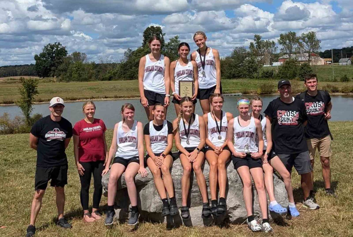 The Harlan County High School girls won the Wayne County Invitational on Saturday.