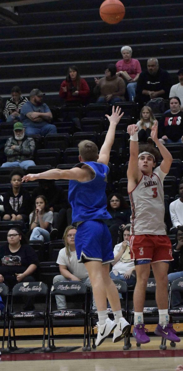 Harlan County senior guard Maddox Huff hit seven 3-pointers and scored 40 points in the Black Bears' 93-49 scrimmage win Tuesday over visiting Barbourville.