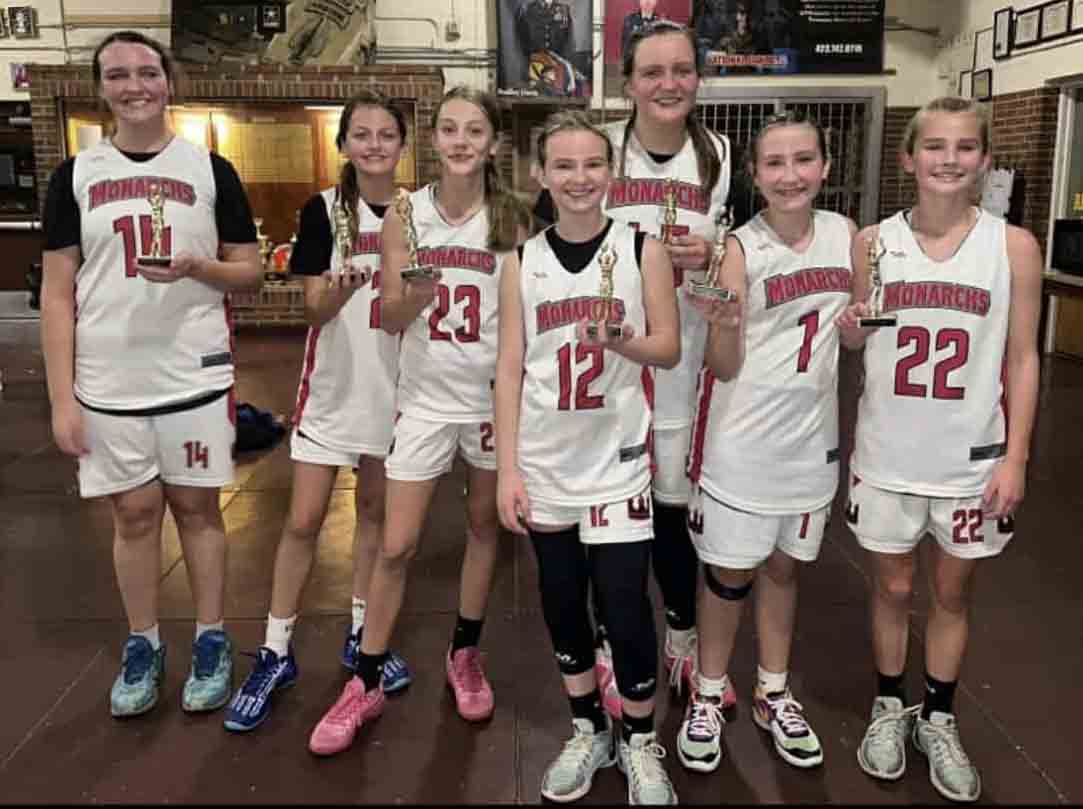 The Harlan Monarchs won the Shooting Stars Classic on Saturday. Team members include, from left: From left to right: Crissalynn Jones, Morgyn Belcher, Addy Cochran, Annie Burton, Jocelyn Miracle, Reese Caudill and Andrea Napier.