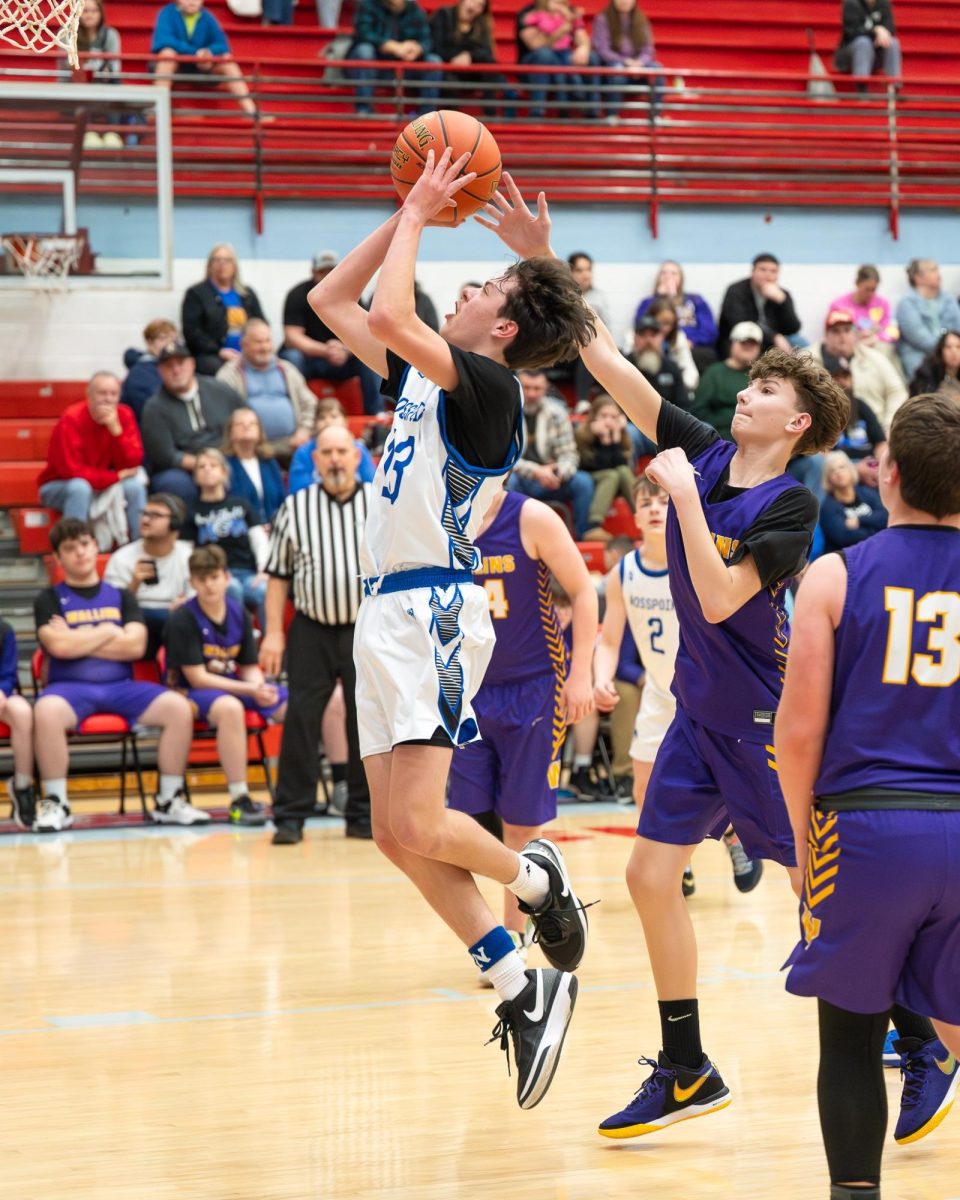 Rosspoint's Nathan Barger went up for a shot during the Wildcats' win over Wallins on Thursday in the seventh- and eighth-grade county tournament. Rosspoint advanced with a 45-16 win.