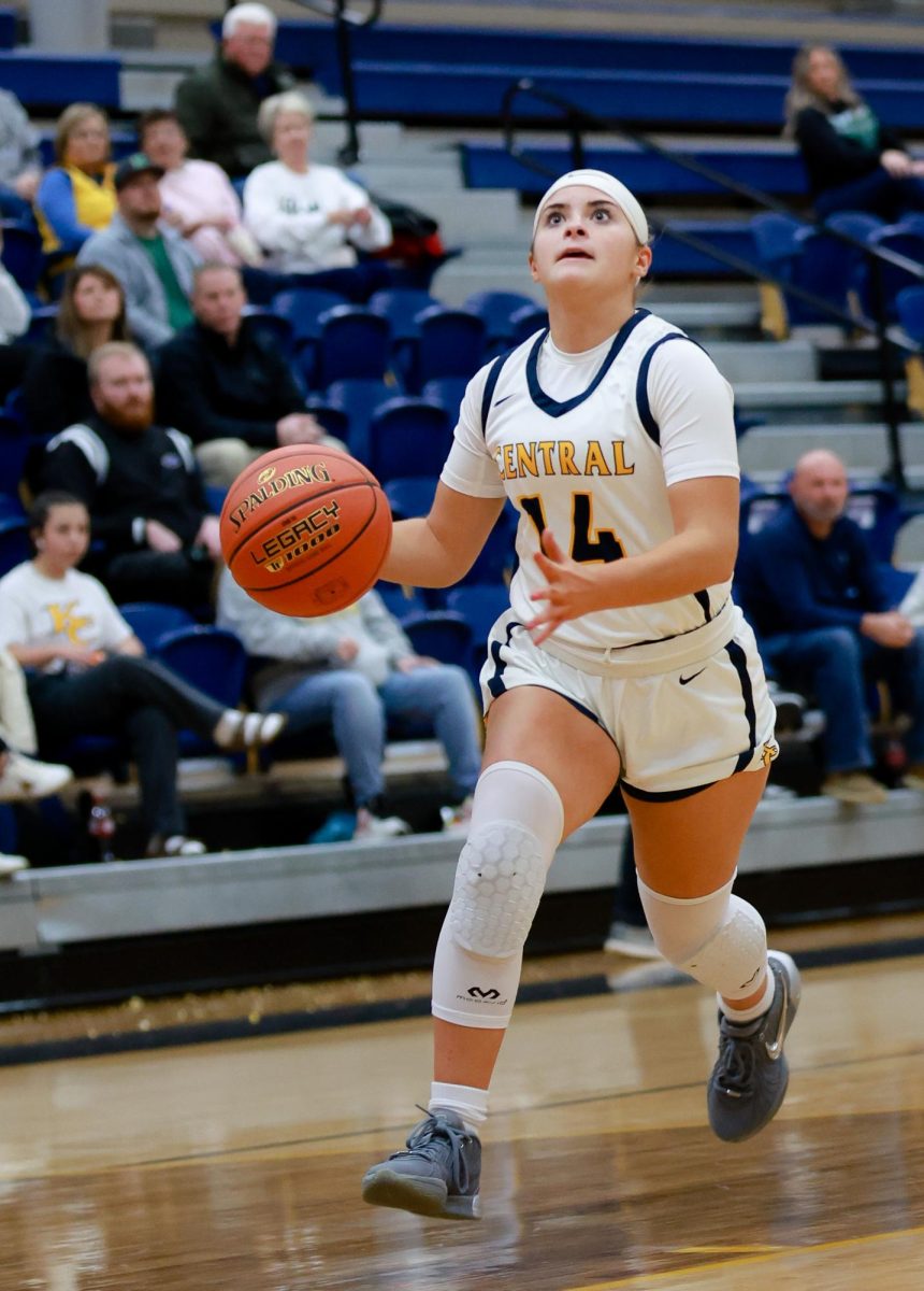 Knox Central sophomore Shelbie Mills scored 21 points Thursday in the Lady Panthers' win over Harlan County in the 2A Section 7 Tournament.