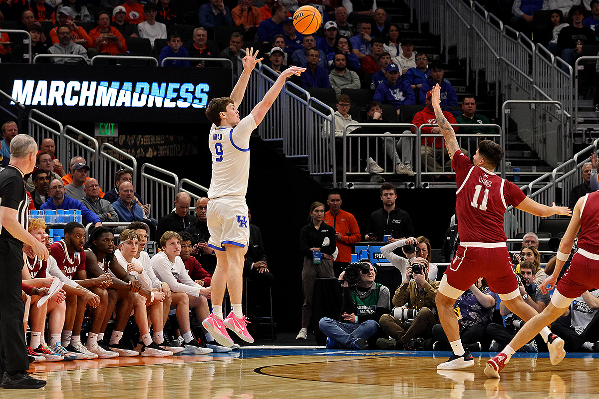 Harlan County graduate Trent Noah hit a 3-pointer Friday in Kentucky's opening-round win over Troy in the NCAA Tournament.