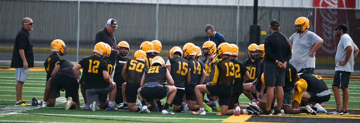 Middlesboro coach Larry French talked to his team during the Yellow Jackets' opening practice session last week.
