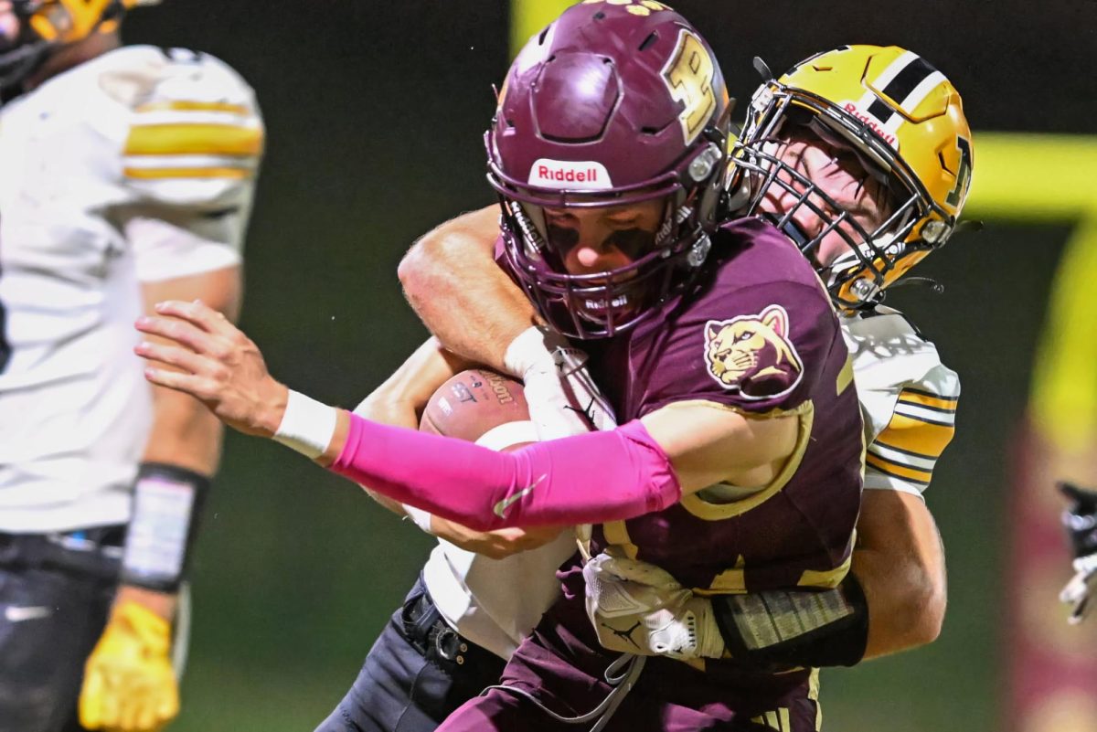 Photo by Danny Vaughn

Middlesboro’s Jacob Tinnel brought down a Pineville ball carrier in Friday’s district clash. The Jackets improved to 6-0 on the season with a 50-0 win at Pineville.