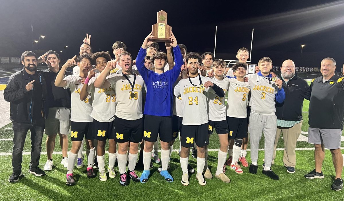 The Middlesboro Yellow Jackets ended Harlan County's four-year run as 50th District champs with a 5-3 win Thursday over the Black Bears at Knox Central.