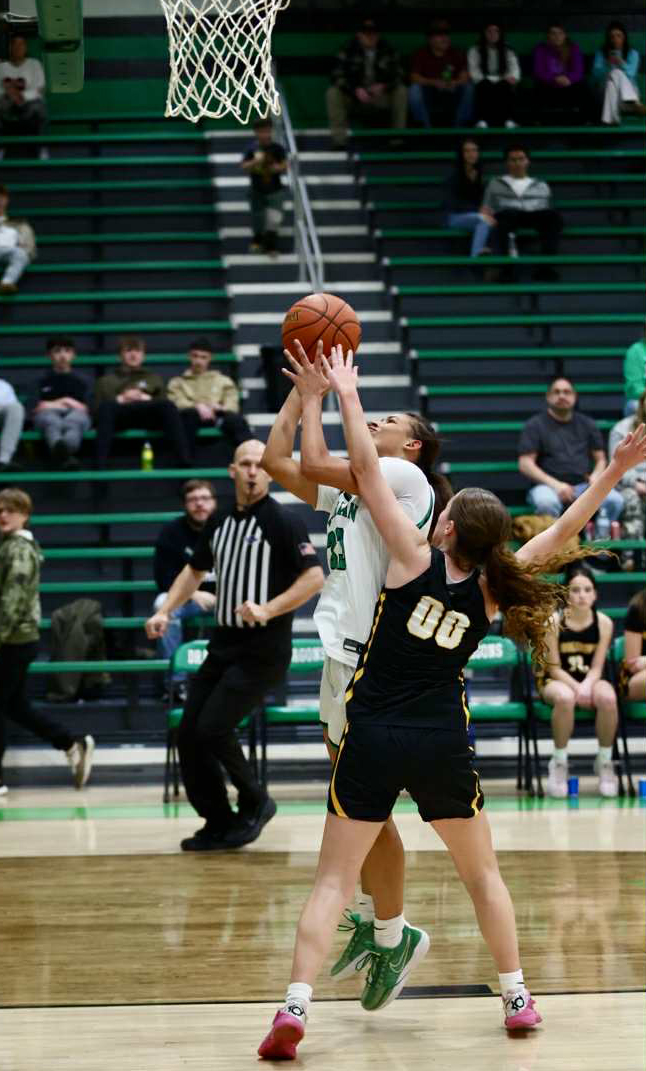 Harlan senior forward Raegan Goodman worked inside for two of her team-high 18 points in the Lady Dragons’ 52-48 win over visiting Middlesboro on Tuesday.

