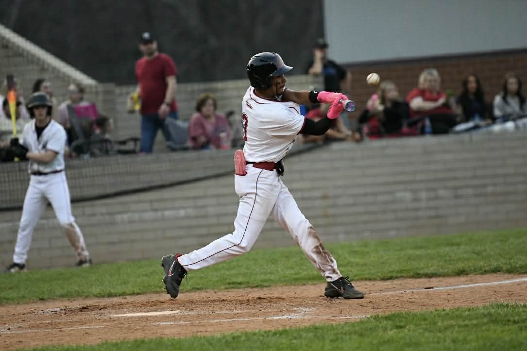 Harlan County catcher DaShaun Smith had a double and scored the Bears' only run in a 3-1 loss Monday to Rockcastle County.