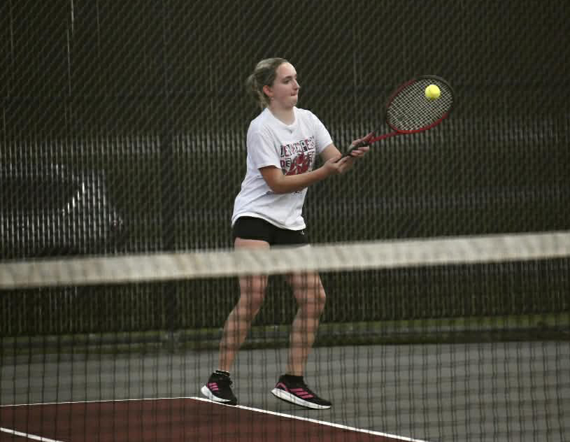 Harlan County’s Addison Fields defeated Barbourville’s Alexandria Urton in Tuesday’s match at HCHS. The Lady Bears improved to 8-0 with a win Friday at Whitley County.