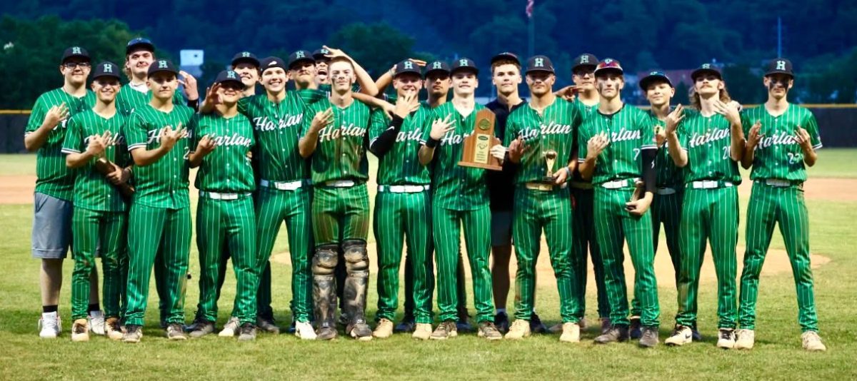 The Harlan Green Dragons rallied for a 5-4 win Tuesday over Bell County for their third straight 52nd District Tournament title.
