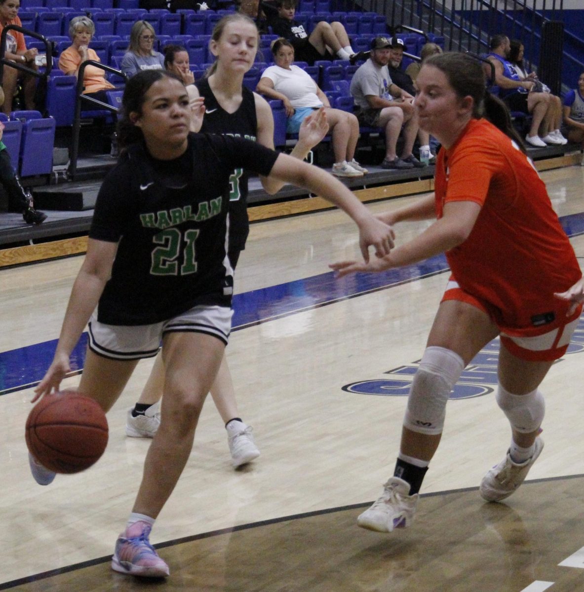Harlan eighth grader JaLynn Pennington drove to the basket in summer basketball action Thursday at Bell County. The Lady Dragons fell 43-13 to Grainger, Tenn.